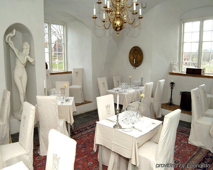 Гостевой дом Vaestana Slott Гренна Ресторан фото