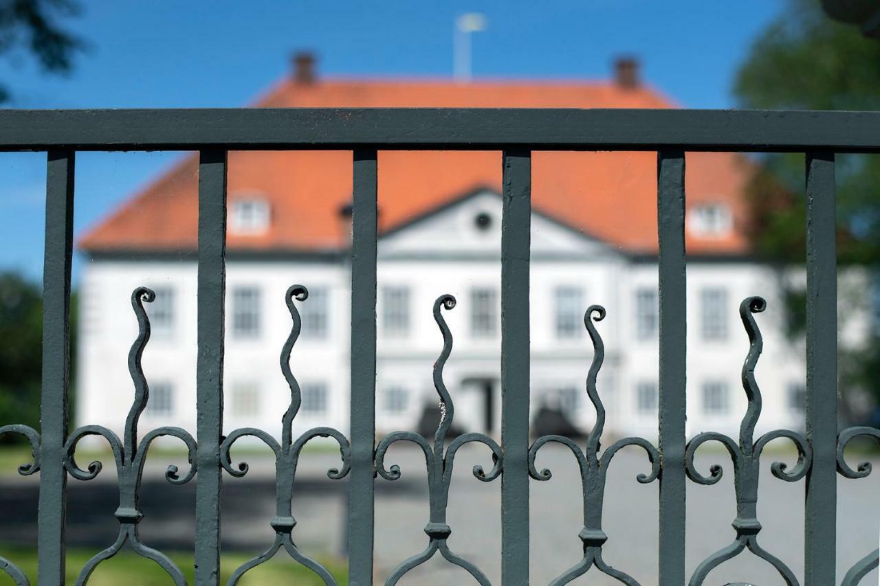 Гостевой дом Vaestana Slott Гренна Экстерьер фото